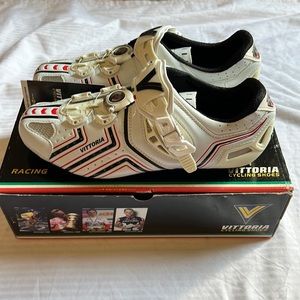 Vittoria Cycling shoes, US 10